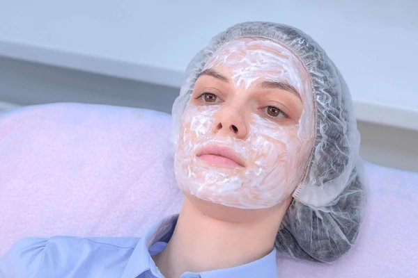 The Secret to a Comfortable Cosmetic Treatment – Numbing Cream Revealed